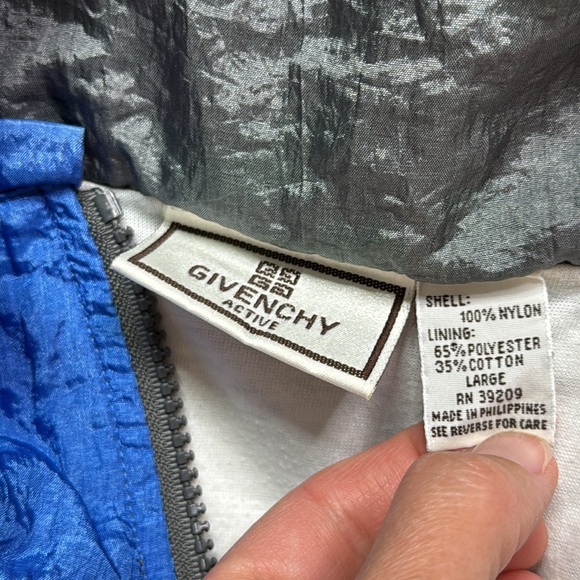 Vintage Givenchy Active Sports Blue Gray Nylon Windbreaker Jacket Size Large - Picture 7 of 11